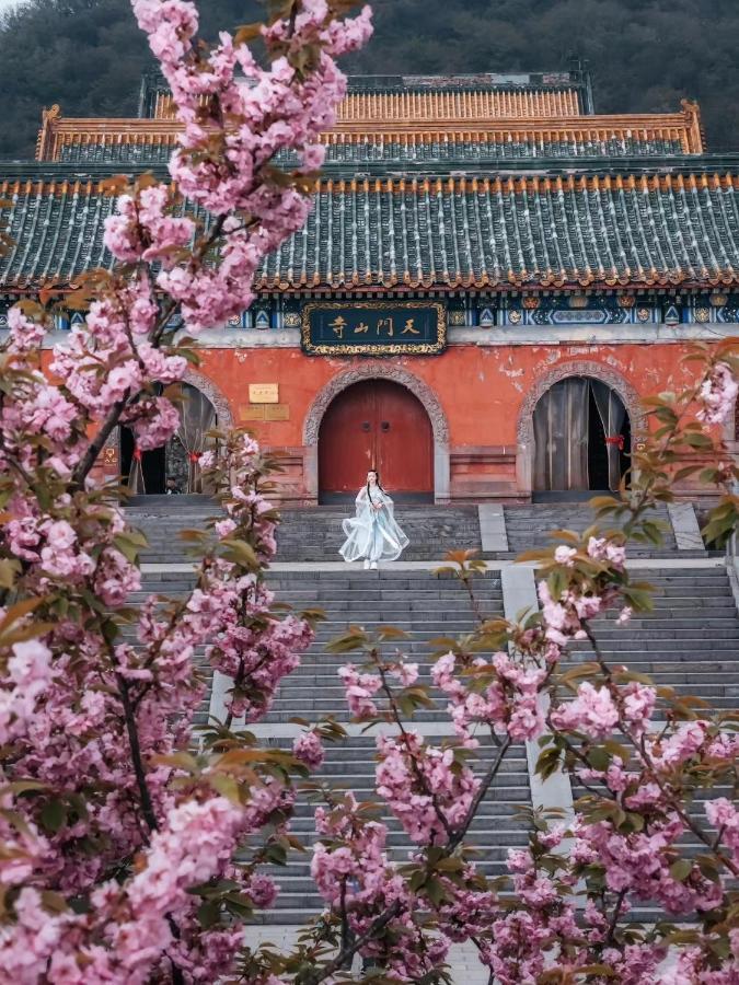 Zhangjiajie Hero Boutique Hotel Zewnętrze zdjęcie